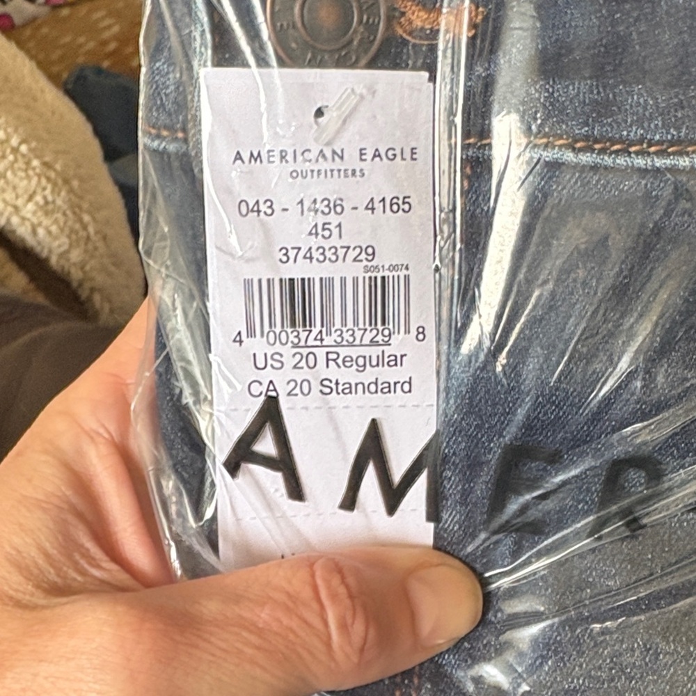 American Eagle Outfitters Flare Jeans - Dark Blue - Picture 3 of 6